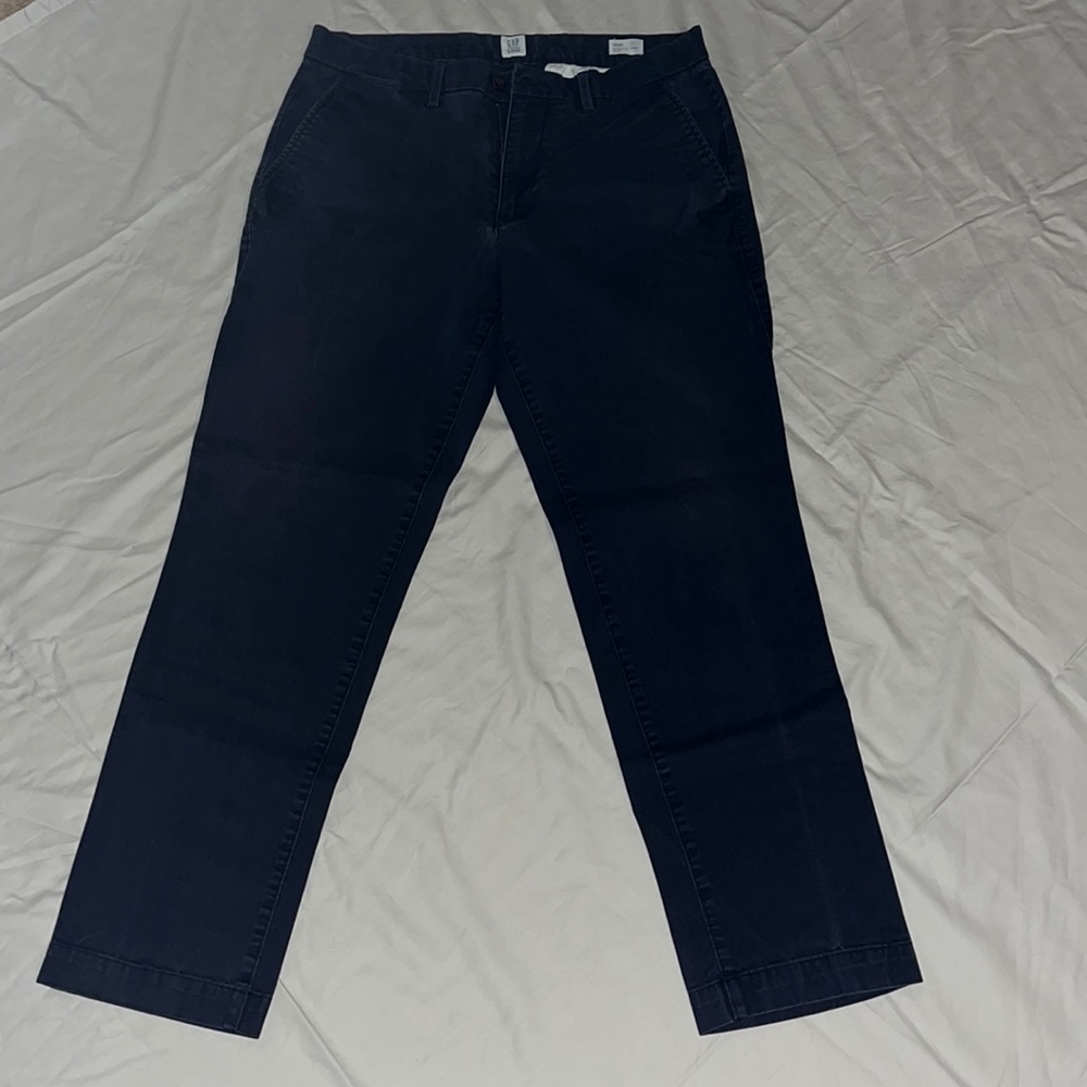 Gap Essential Slim Navy Blue Khaki Pants